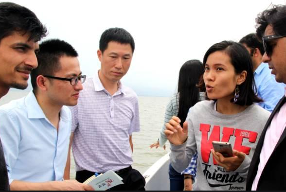 “石市超85%餐饮单位 将达到“清洁厨房”标准” “石市超85%餐饮单位 将达到“清洁厨房”标准”